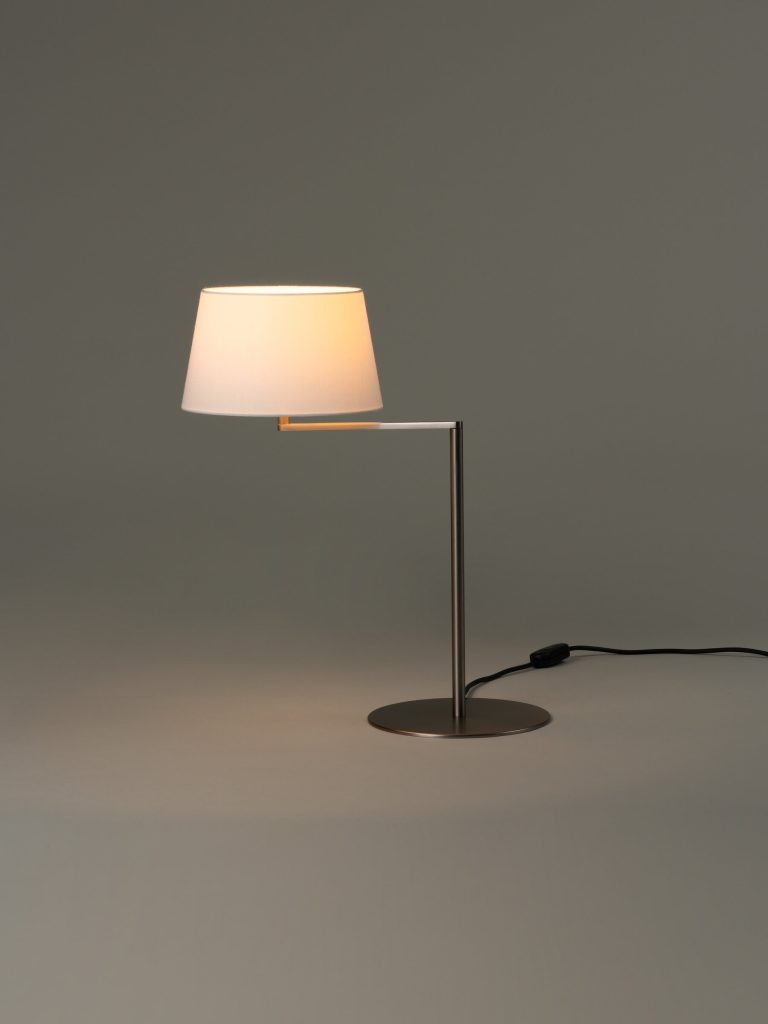 Add Elegance and Sophistication to Your Decor With a Table Lamp